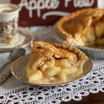 Thanksgiving Apple Pie-9″