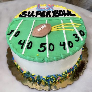 6″ Vanilla Cake with Super Bowl Decor