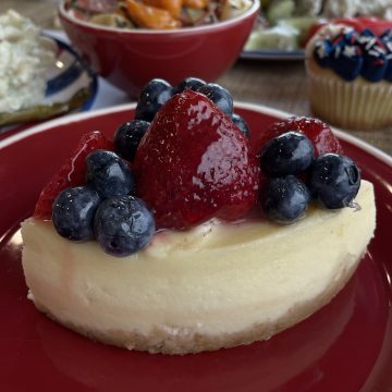 6" NY Cheesecake with Fresh Berries