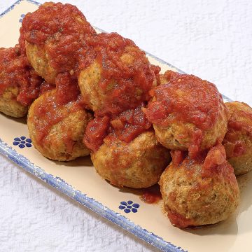 Homemade Meatballs in Sauce